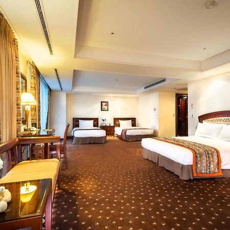 Formosan Naruwan Hotel Taitung Bagian luar foto Family Suite