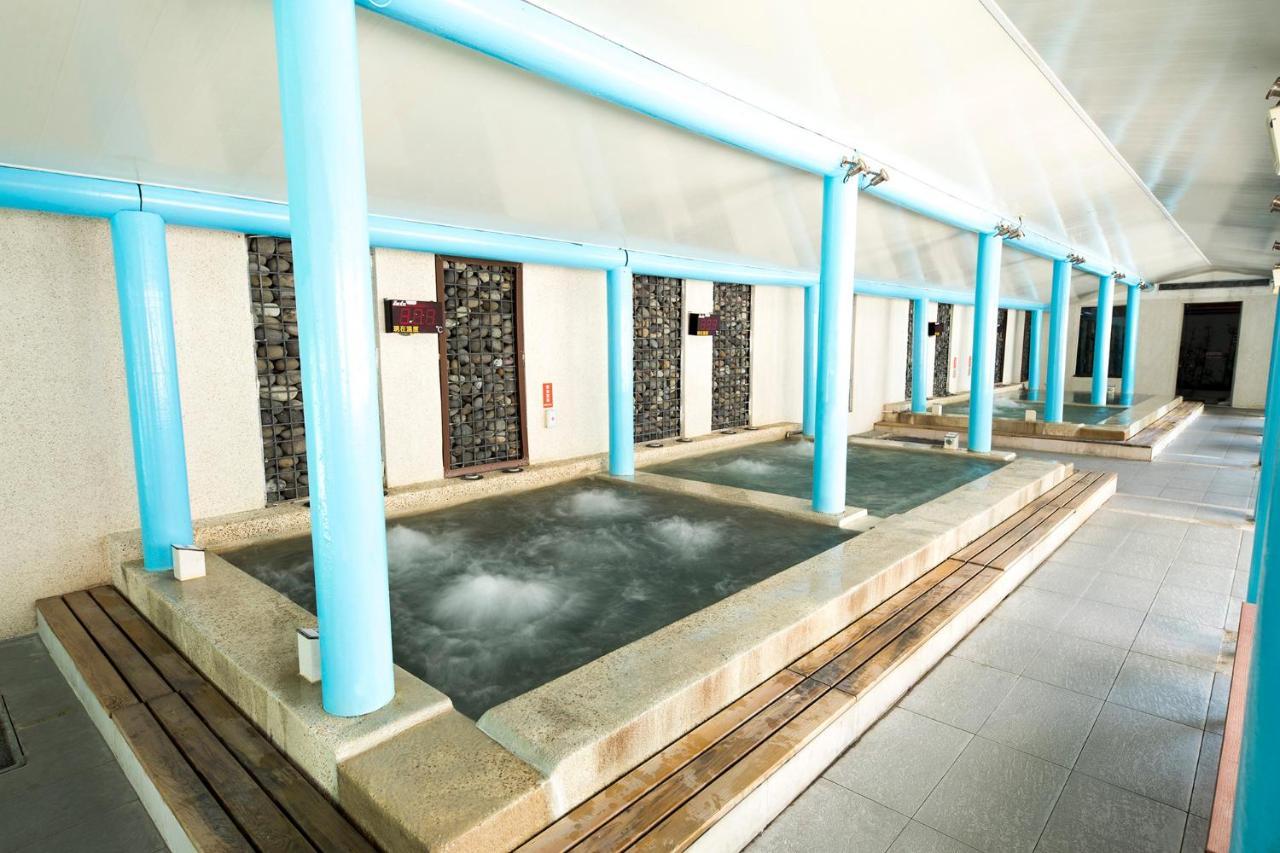 Formosan Naruwan Hotel Taitung Bagian luar foto Onsen in Japan